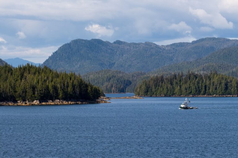 alaska, fishing, boat-4429731.jpg